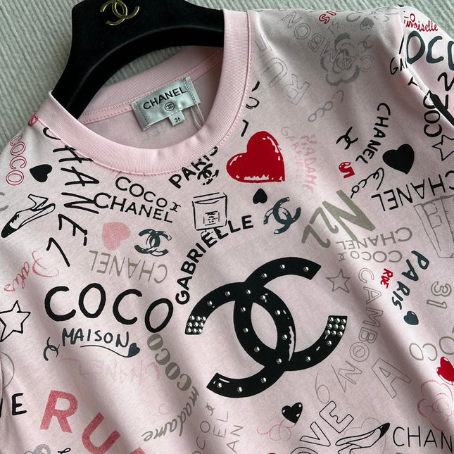 CHANEL PINK LOGO PRINT T-SHIRT