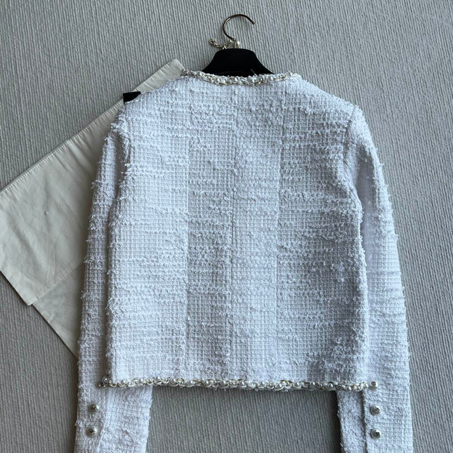 Chanel 25P Cardigan White Tweed With Pearl 234889