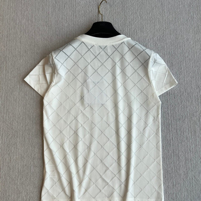 CHANEL WHITE SHORT-SLEEVE EMBELLISHED T-SHIRT