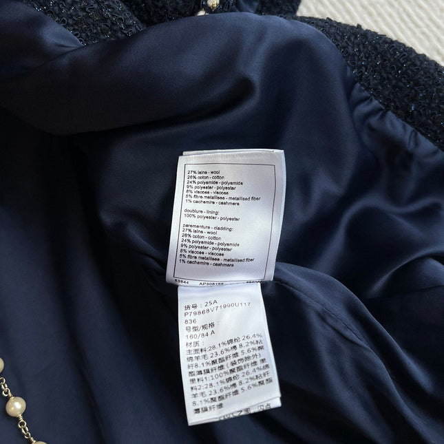 CHANEL SHORT-SLEEVE WOOL JACKET STYLE 29