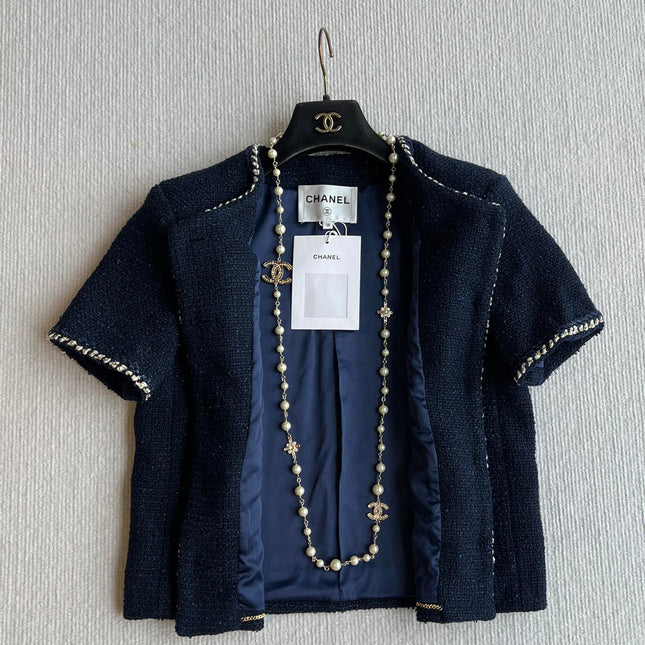 CHANEL SHORT-SLEEVE WOOL JACKET STYLE 29