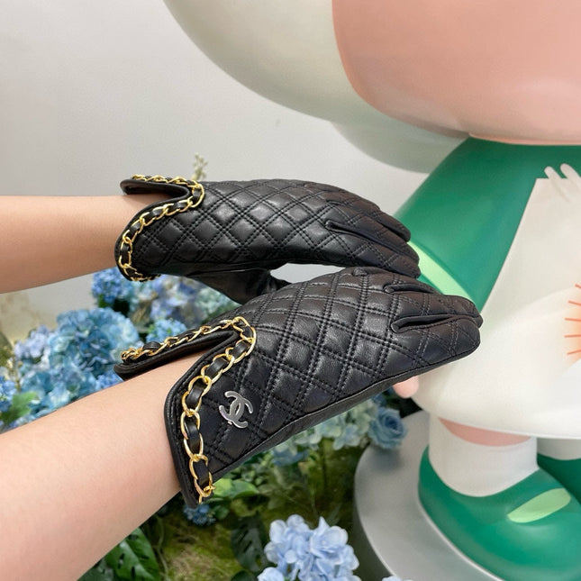 GLOVES IN BLACK LAMBSKIN 464979