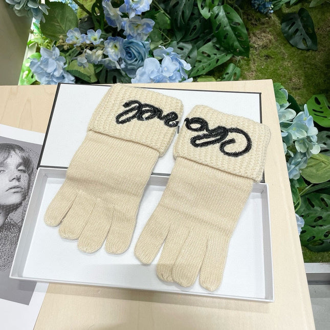 GLOVES IN BEIGE WOOL WITH BLACK LOGO 465775