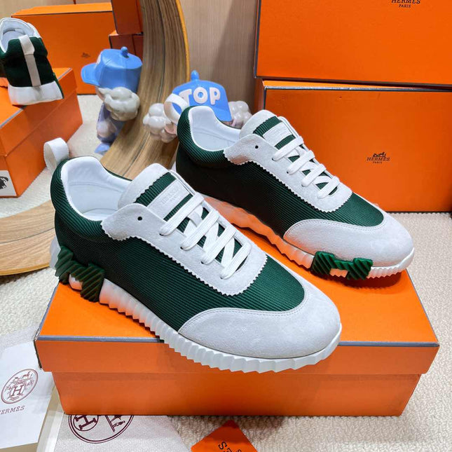 BOUNCING SNEAKER IN PALE GRAY SUEDE AND GREEN FOREST KNIT