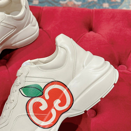 GG RHYTON TRAINER WHITE CALFSKIN WITH APPLE MOTIF