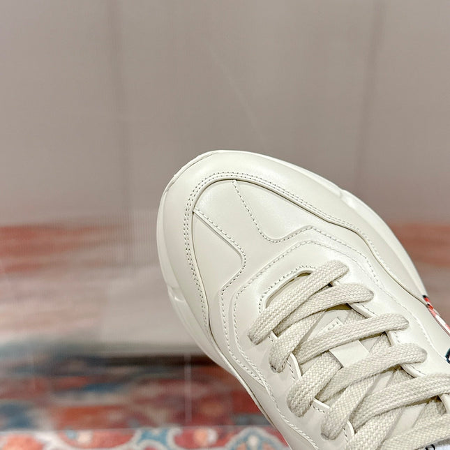 GG RHYTON TRAINER WHITE CALFSKIN WITH APPLE MOTIF