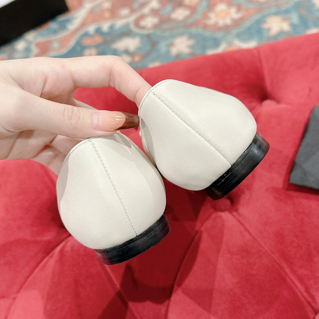 CASSANDRA BALLET FLAT IN WHITE MIX BLACK SMOOTH LAMBSKIN