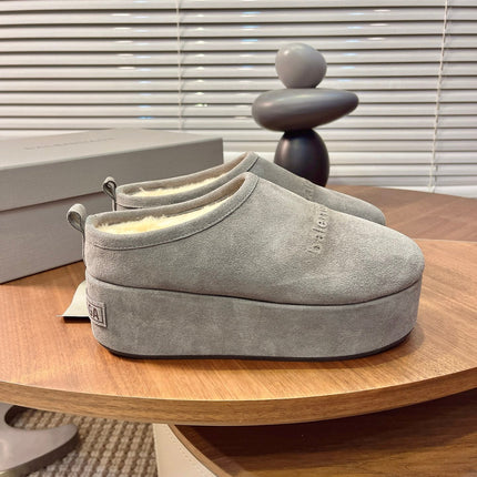 BALENCIAGA 25S AURALEE SLIP-ON 50 MM IN GREY SUEDE