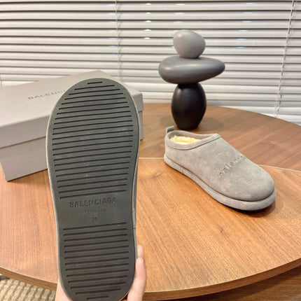 BALENCIAGA 25S AURALEE SLIP-ON 25 MM IN GREY SUEDE