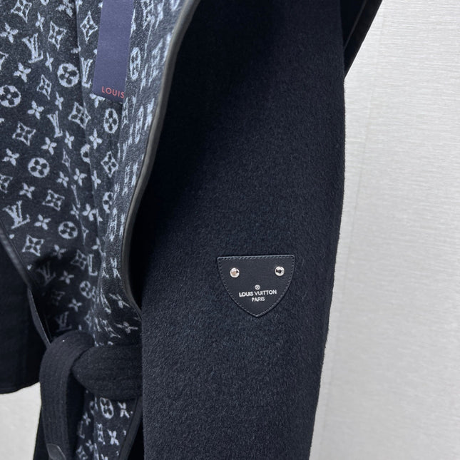 DIOR HOODED COAT IN BLACK WOOL
