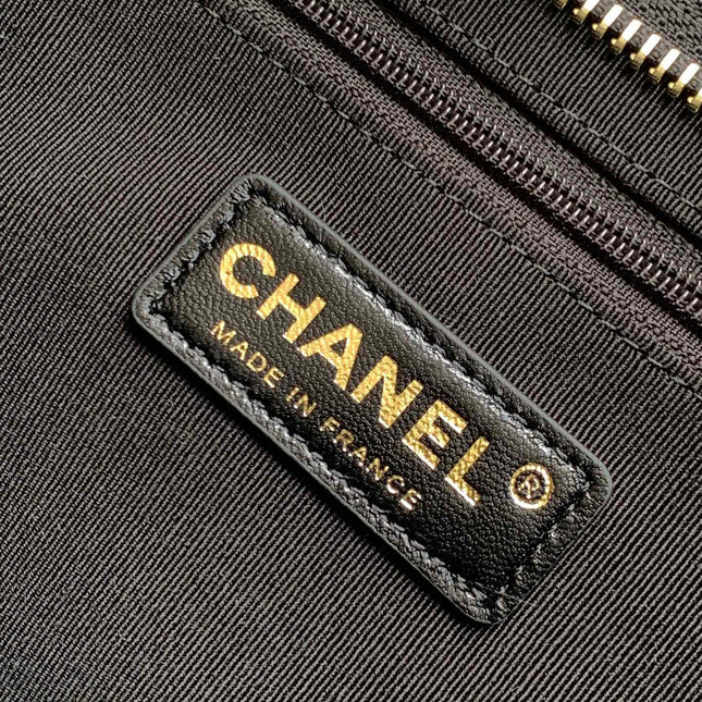 CHANEL 25S HOBO BAG 32 CM IN BLACK LAMBSKIN WITH GOLD HARDWARE