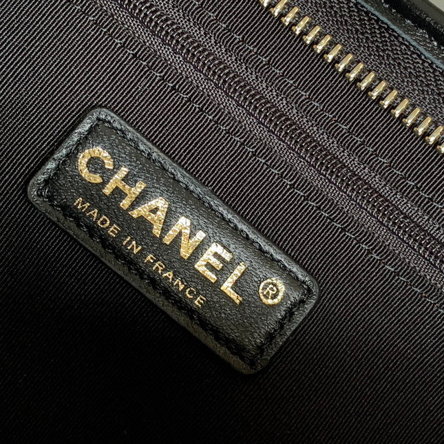 CHANEL 25S HOBO BAG 26 CM IN BLACK LAMBSKIN WITH GOLD HARDWARE