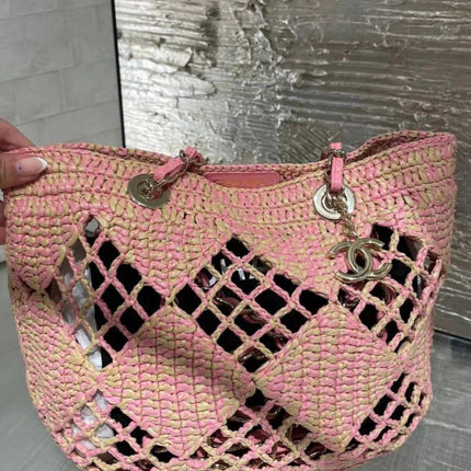 CHANEL 25S TOTE BAG 32 CM IN PINK RAFFIA