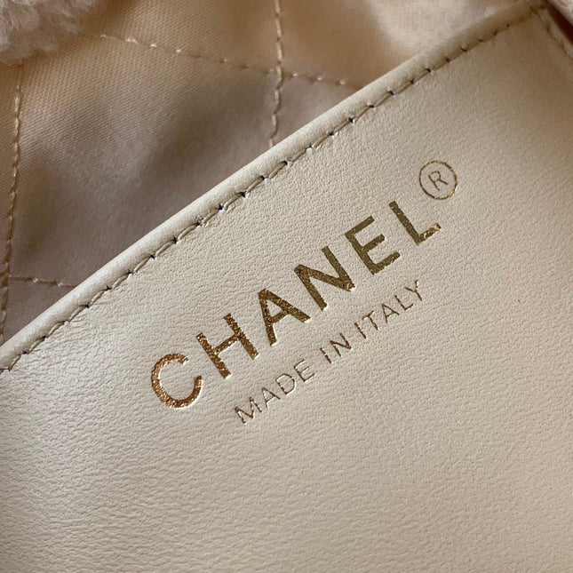 CHANEL BAG 25S 20 CM IN CREAM WHITE WOOL WITH GOLD HARDWARE