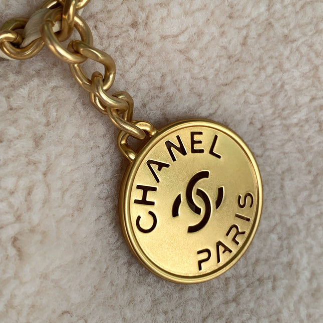 CHANEL BAG 25S 20 CM IN CREAM WHITE WOOL WITH GOLD HARDWARE