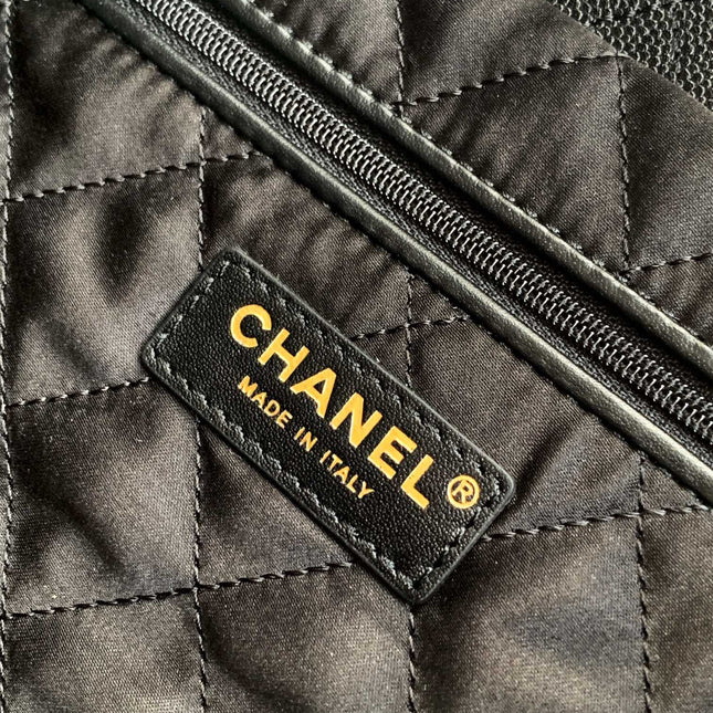 CHANEL BAG 25S 42 CM IN BLACK LAMBSKIN WITH GOLD HARDWARE