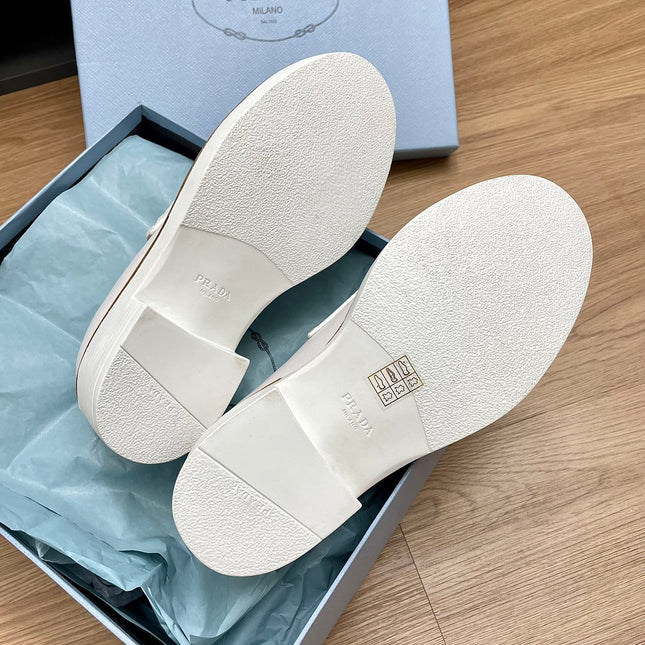 PRA CHOCOLATE LOAFERS WHITE CALFSKIN