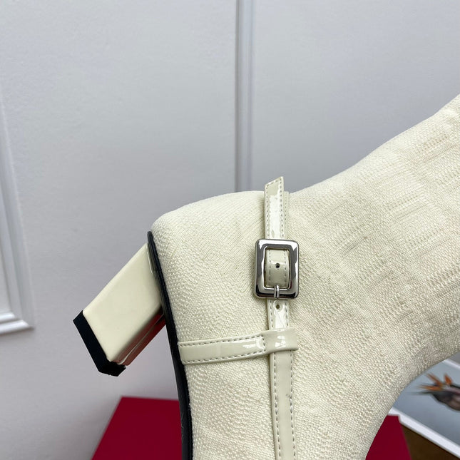 BELLE VIVIER SOCK LACQUERED BUCKLE ANKLE BOOTS IN OFF WHITE CALFSKIN AND TECHNICAL FABRIC