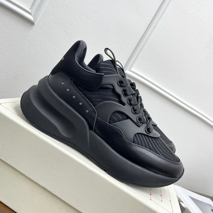 OVERSIZED RUNNER SNEAKERS IN BLACK CALFSKIN AND FABRIC