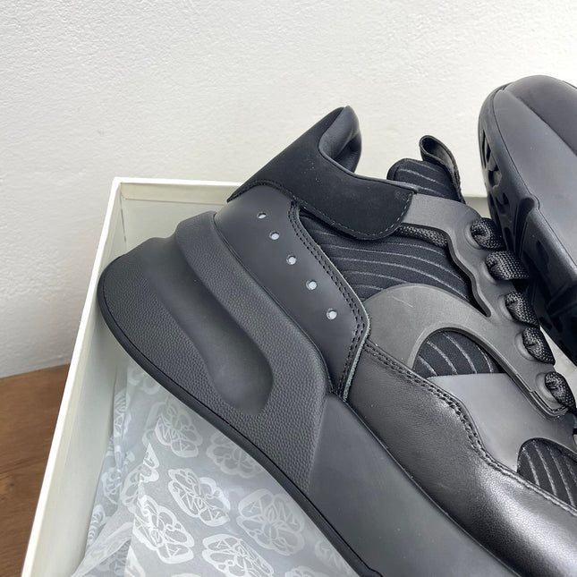 OVERSIZED RUNNER SNEAKERS IN BLACK CALFSKIN AND FABRIC