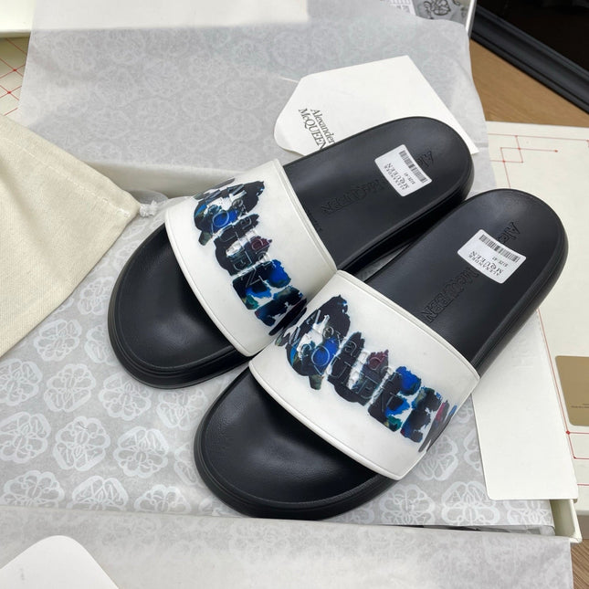 SLIDES SANDAL IN BLACK TPU WHITE STRAP WITH 3D LOGO
