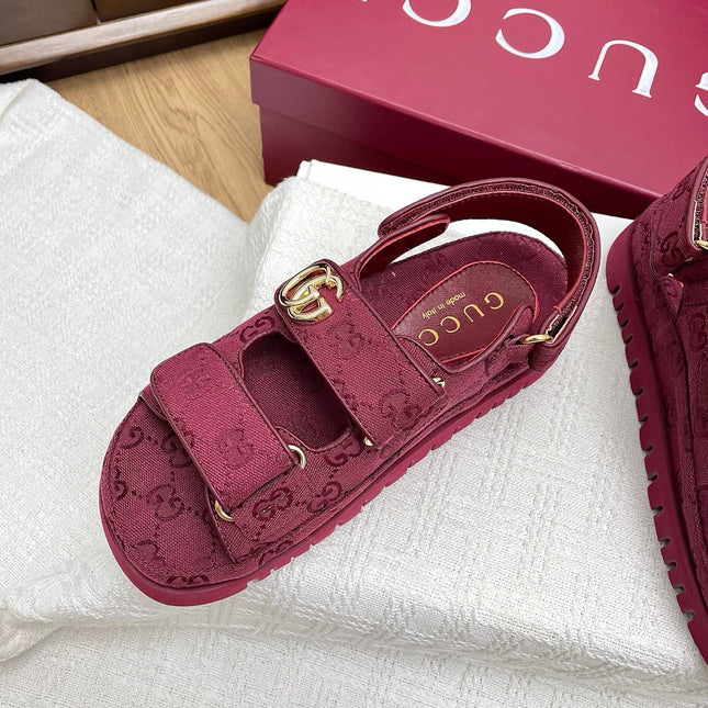 GG CLASSIC SANDALS 25S IN RED FABRIC WITH GOLD HARDWARE