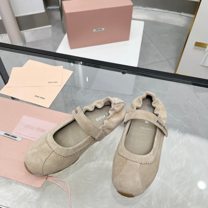 RUCHES NAPPA BALLERINAS IN BEIGE SUEDE
