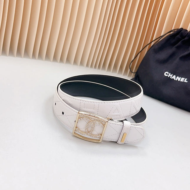 CC 30 MM BELT SQUARE BUCKLE IN WHITE EMBROIDERED CALFSKIN GOLD HARDWARE ATTACH RHINSTONES