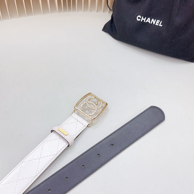 CC 30 MM BELT SQUARE BUCKLE IN WHITE EMBROIDERED CALFSKIN GOLD HARDWARE ATTACH RHINSTONES