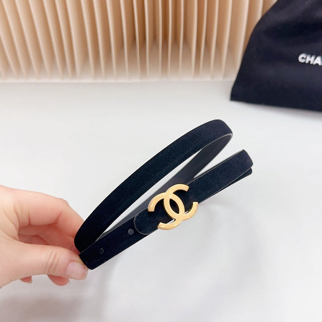 CC BELT 15 MM IN BLACK SUEDE WITH GOLD HARDWARE