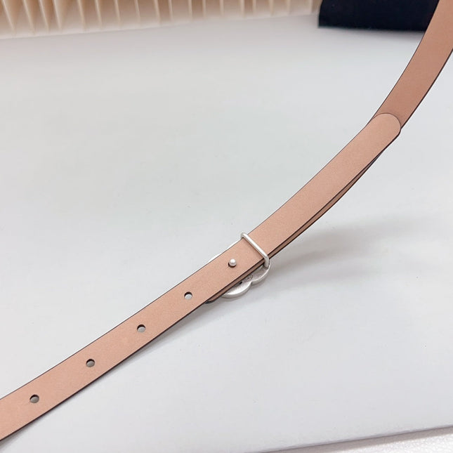 CC BELT 15 MM IN WHITE GRAINED CALFSKIN WITH GOLD HARDWARE