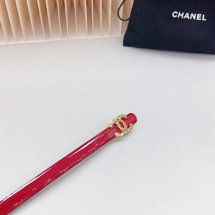 CC BELT 15 MM IN CHERRY RED GLOSSY CALFSKIN WITH GOLD HARDWARE