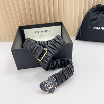 CC 30 MM ELASTIC BELT IN BLACK CALFSKIN GOLD HEART HARDWARE