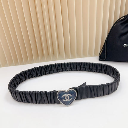 CC 30 MM ELASTIC BELT IN BLACK CALFSKIN SILVER HEART HARDWARE