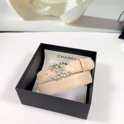 CC BELT 30 MM IN BISQUE BEIGE SMOOTH CALFSKIN WITH SILVER HARDWARE ATTACH PEARL