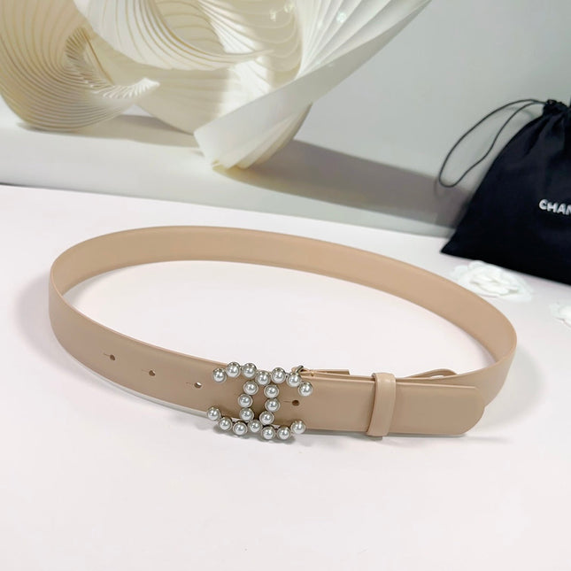 CC BELT 30 MM IN BISQUE BEIGE SMOOTH CALFSKIN WITH SILVER HARDWARE ATTACH PEARL