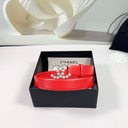 CC BELT 30 MM IN CRIMSON RED SMOOTH CALFSKIN WITH SILVER HARDWARE ATTACH PEARL