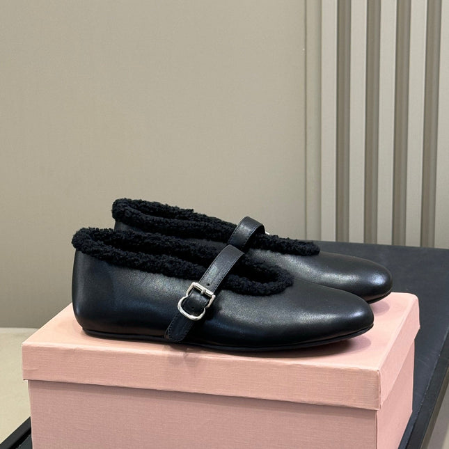 ALAIA 25S MARY JANE SHEARLING FLATS IN BLACK CALFSKIN
