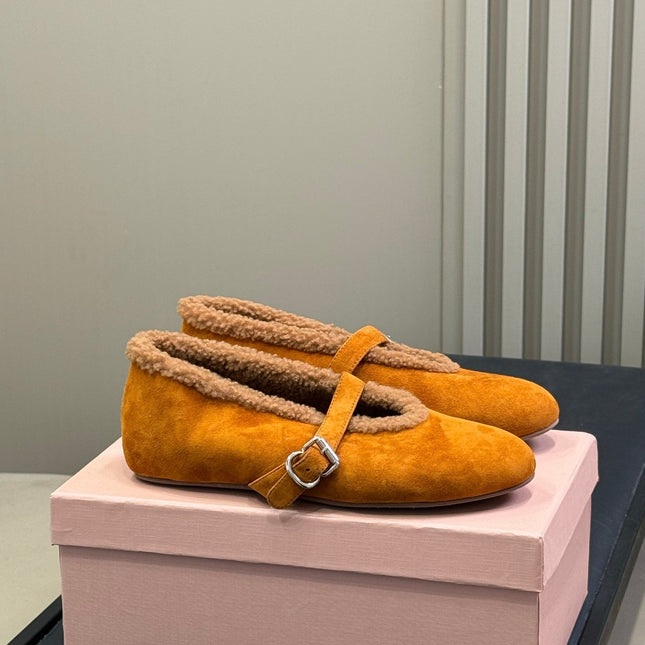 ALAIA 25S MARY JANE SHEARLING FLATS IN DARK CARAMEL SUEDE