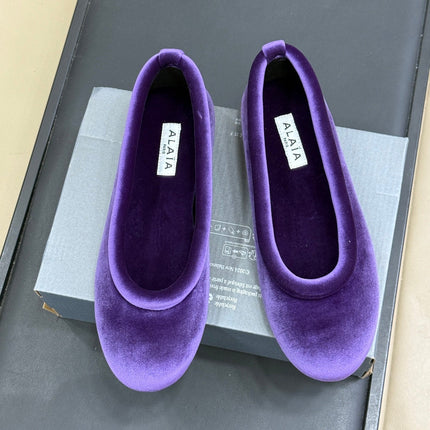 ALAIA 25S BALLET FLATS IN PURPLE VELVET