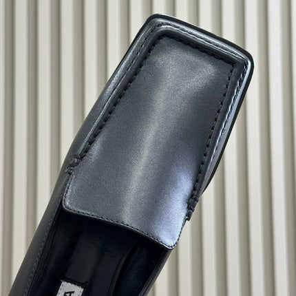 ALAIA 25S SQUARE TOE LOAFER IN BLACK CALFSKIN