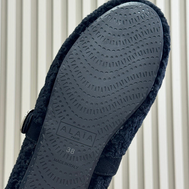 ALAIA 25S COZY MARY JANE SHEARLING FLATS IN BLACK