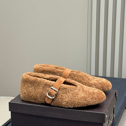 ALAIA 25S COZY MARY JANE SHEARLING FLATS IN CARAMEL