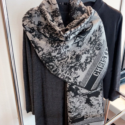 TRIANGLE EDGE SCARF 190 CM IN BLACK MIX WHITE WOOL AND CASHMERE 418535