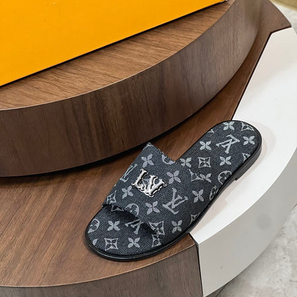 LV MULE IN BLACK MONOGRAM DENIM