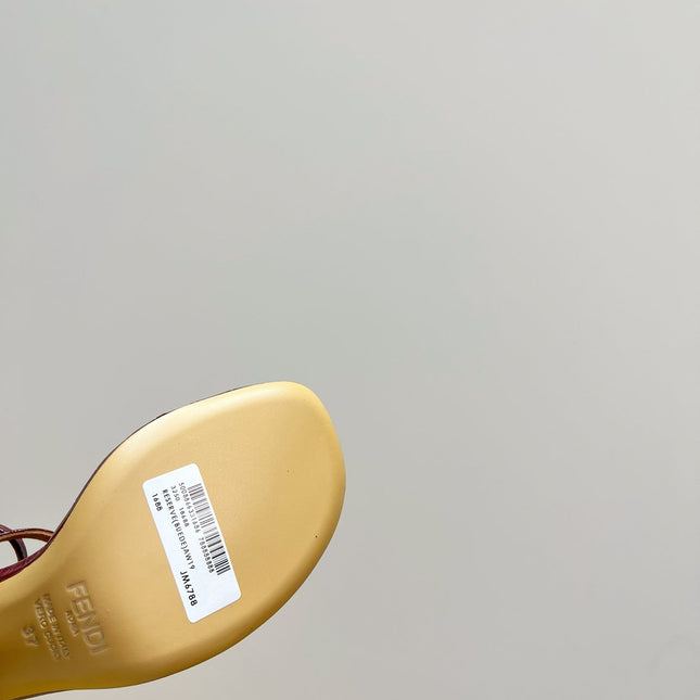 FENDI HIGH-HEELED 10 CM IN SANGRIA RED GLOSSY LAMBSKIN WITH GOLD HARDWARE