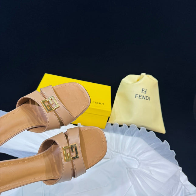 FENDI MEDIUM-HEELED 55 MM MULE IN BRONZE BROWN LAMBSKIN WITH GOLD HARDWARE