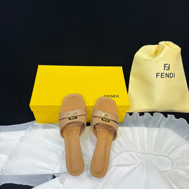 FENDI MEDIUM-HEELED 55 MM MULE IN BRONZE BROWN LAMBSKIN WITH GOLD HARDWARE