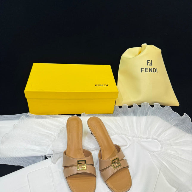 FENDI MEDIUM-HEELED 55 MM MULE IN BRONZE BROWN LAMBSKIN WITH GOLD HARDWARE