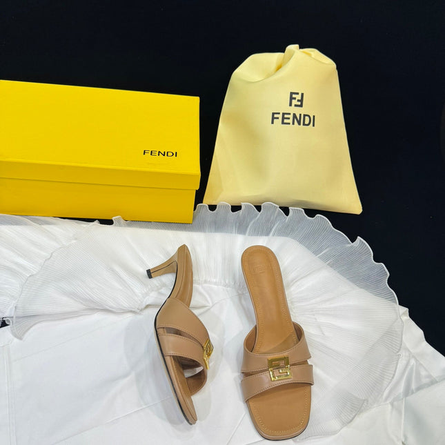 FENDI MEDIUM-HEELED 55 MM MULE IN BRONZE BROWN LAMBSKIN WITH GOLD HARDWARE